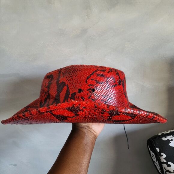 Vintage Kokin New York Red & Black Snakeskin Python Print Cowboy Hat 20' - Picture 8 of 8